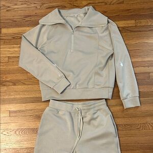 Amazon Cream Sweatshirt & Wide Leg Pant Set